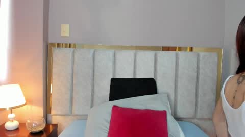 Tessamonroee online show from 04-27-26, 06:50