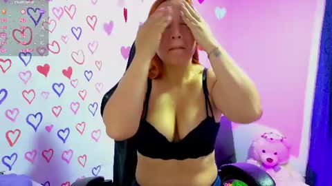 Tessy online show from 07-19-26, 02:32
