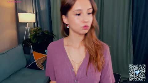 Snapshot of tessiekhanponaphan chatting on 10-05-25, 05:22 Cindy online show from 10-05-25, 05:22