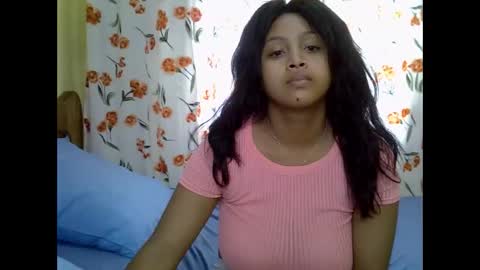 Snapshot of tessmia chatting on 04-17-26, 07:00 tessmia online show from 04-17-26, 07:00