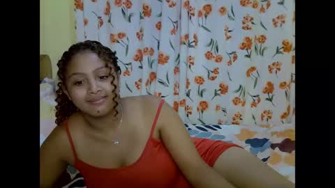 Snapshot of tessmia chatting on 04-22-26, 07:15 tessmia online show from 04-22-26, 07:15