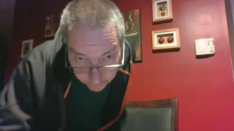 Snapshot of tetuo2 chatting on 02-22-25, 01:11 tetuo2 online show from 02-22-25, 01:11