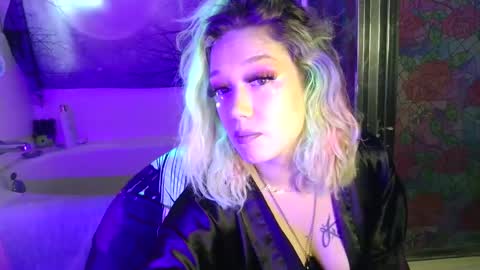 Snapshot of texaspregogrllll chatting on 05-26-26, 01:51 TEXASGIRLLLL online show from 05-26-26, 01:51