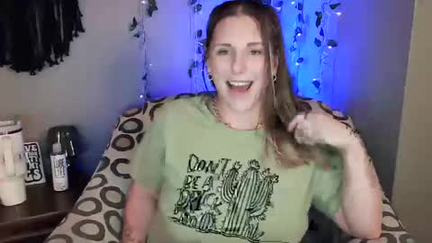 texasprincessk online show from 11-16-25, 03:45