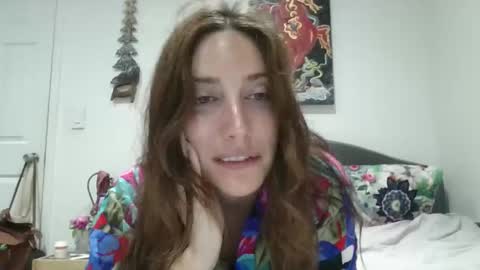 Tessa online show from 05-26-26, 02:18