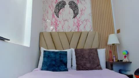 Sweet Thais  online show from 07-24-26, 11:52