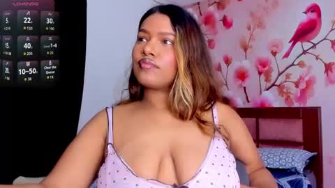 Andreina online show from 06-28-26, 04:51