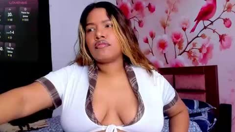 Andreina online show from 07-03-26, 05:03