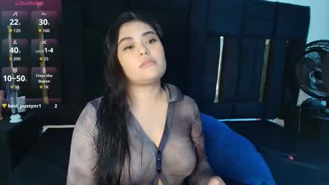 T H A I S  online show from 11-21-25, 08:07