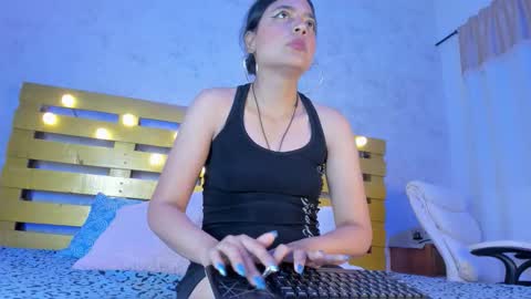 Snapshot of thalia888_ chatting on 10-12-25, 07:02 thalia888_ online show from 10-12-25, 07:02