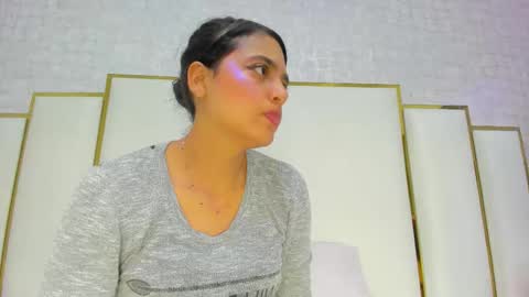 Snapshot of thalia888_ chatting on 11-09-25, 06:39 thalia888_ online show from 11-09-25, 06:39