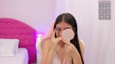 Thalia  online show from 04-29-26, 07:31