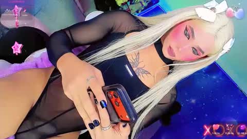 Thalia Girl online show from 06-11-26, 02:53