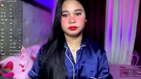 Snapshot of thalia_houston69 chatting on 09-22-25, 02:24 Ms. Thalia online show from 09-22-25, 02:24