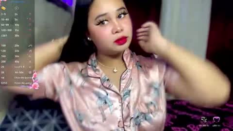 Snapshot of thalia_houston69 chatting on 10-12-25, 12:59 Ms. Thalia online show from 10-12-25, 12:59
