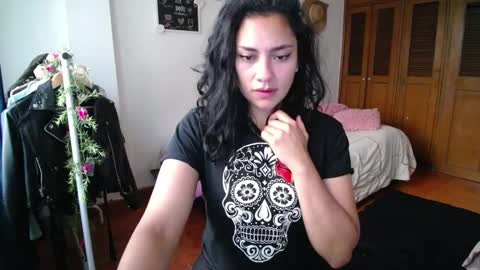    online show from 03-09-25, 10:52