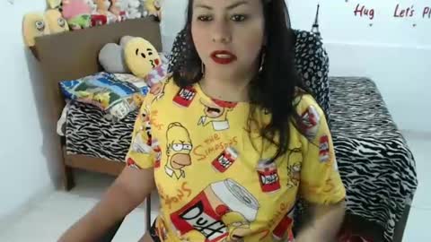 Snapshot of thamara__1023 chatting on 01-12-25, 02:52 thania sometimes in the company of Alan and Maria online show from 01-12-25, 02:52