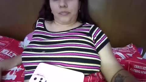 Snapshot of thamara__1023 chatting on 10-18-25, 02:47 thania sometimes in the company of Alan and Maria online show from 10-18-25, 02:47