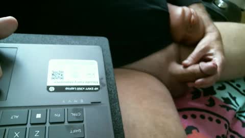 Snapshot of thameslee chatting on 12-22-24, 05:53 Thames online show from 12-22-24, 05:53