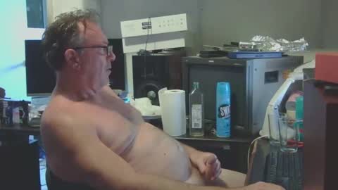 Snapshot of thang5545 chatting on 01-22-25, 02:15 thang5545 online show from 01-22-25, 02:15