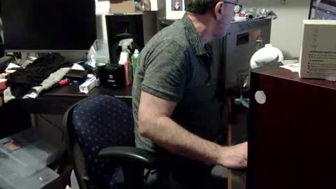 Snapshot of thang5545 chatting on 09-26-25, 02:21 thang5545 online show from 09-26-25, 02:21