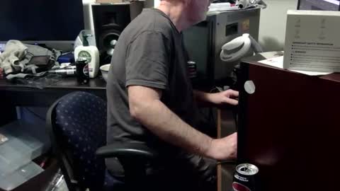 Snapshot of thang5545 chatting on 10-02-25, 02:07 thang5545 online show from 10-02-25, 02:07