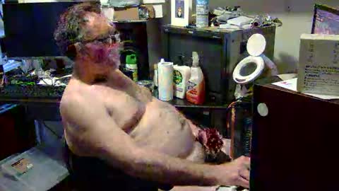 Snapshot of thang5545 chatting on 10-24-25, 06:10 thang5545 online show from 10-24-25, 06:10