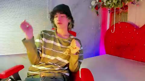 thanier_18 online show from 06-19-26, 06:45