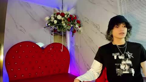 thanier_18 online show from 06-24-26, 07:13