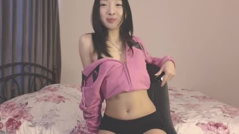 Snapshot of thanos_world1321002 chatting on 10-05-25, 05:50 thanos_world1321002 online show from 10-05-25, 05:50