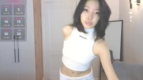 Snapshot of thanos_world1321002 chatting on 02-25-26, 01:04 thanos_world1321002 online show from 02-25-26, 01:04