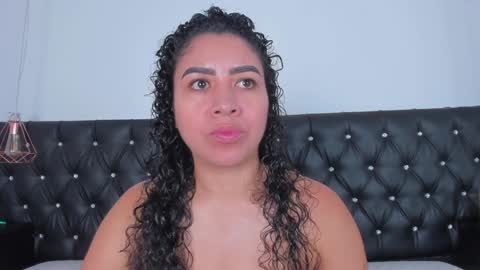 Snapshot of thara_webstter chatting on 12-31-24, 11:42 thara webstter online show from 12-31-24, 11:42