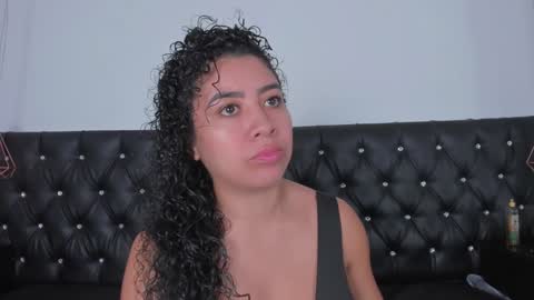Snapshot of thara_webstter chatting on 01-16-25, 11:48 thara webstter online show from 01-16-25, 11:48