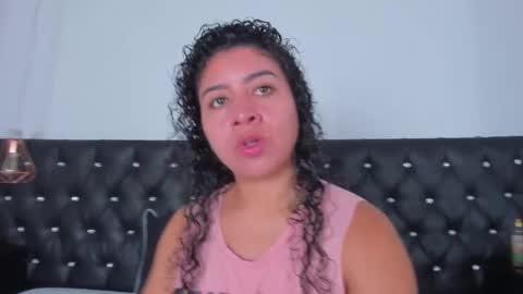 Snapshot of thara_webstter chatting on 02-27-25, 11:31 thara webstter online show from 02-27-25, 11:31