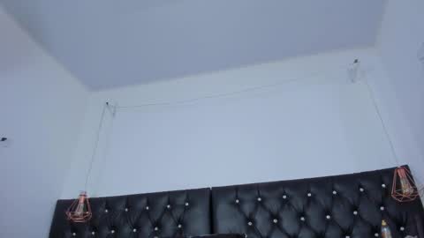 Snapshot of thara_webstter chatting on 02-28-25, 02:42 thara webstter online show from 02-28-25, 02:42