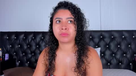 Snapshot of thara_webstter chatting on 10-01-25, 11:38 thara webstter online show from 10-01-25, 11:38