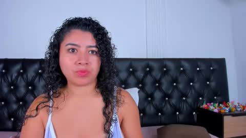 thara webstter online show from 11-12-25, 12:05