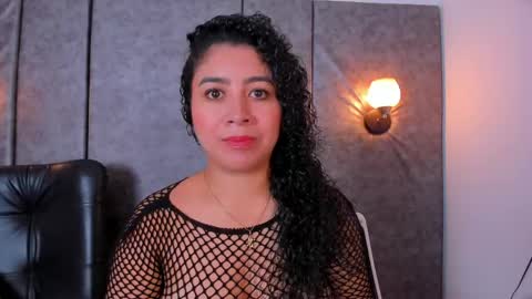 thara webstter online show from 04-28-26, 11:37