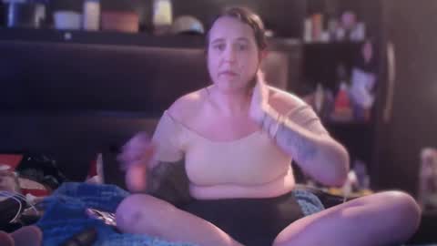 Missy and Daddy online show from 10-29-25, 09:33