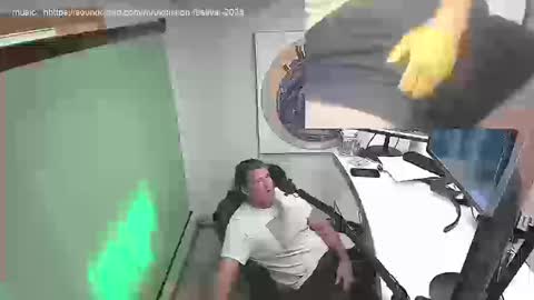 Snapshot of thaterkman chatting on 09-25-25, 05:49 thaterkman online show from 09-25-25, 05:49