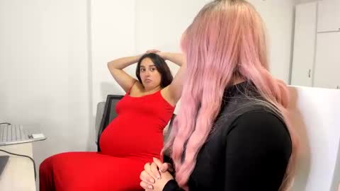 Snapshot of thatgirl2003 chatting on 03-03-25, 11:46 online show from 03-03-25, 11:46