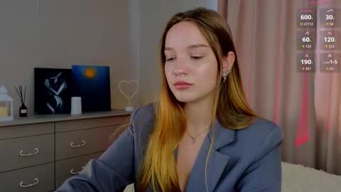 Snapshot of thatonerabbit chatting on 09-12-25, 11:21 Alice online show from 09-12-25, 11:21