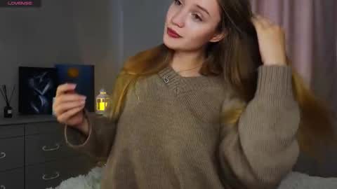 Snapshot of thatonerabbit chatting on 10-11-25, 09:52 Alice online show from 10-11-25, 09:52