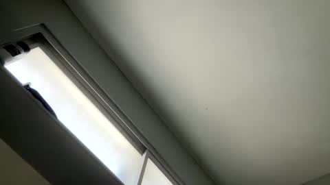 Snapshot of thatsiner chatting on 10-04-25, 06:39 JustRubinIt online show from 10-04-25, 06:39