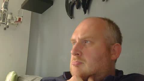 Snapshot of the007146368 chatting on 07-07-26, 02:32 the007146368 online show from 07-07-26, 02:32