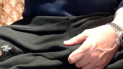 Snapshot of the1pocketrocket chatting on 12-09-24, 09:37 the1pocketrocket online show from 12-09-24, 09:37