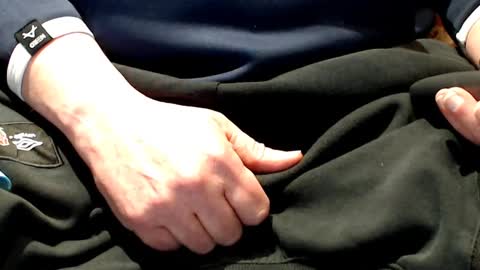 Snapshot of the1pocketrocket chatting on 01-12-25, 06:05 the1pocketrocket online show from 01-12-25, 06:05