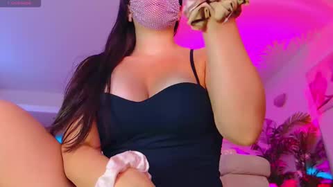 Snapshot of the__sabenna chatting on 03-22-26, 01:58 Madina online show from 03-22-26, 01:58