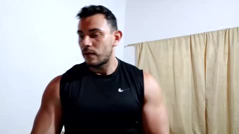 Snapshot of the_beastmuscle chatting on 01-13-26, 06:57 beast online show from 01-13-26, 06:57