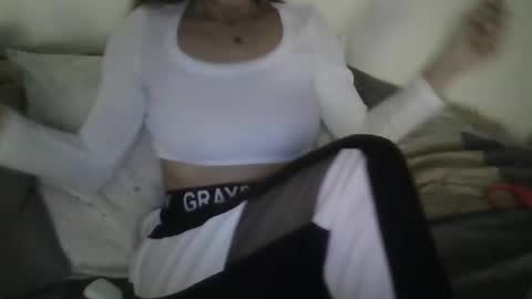 Snapshot of the_borderlands chatting on 11-15-25, 07:49 the crazy travellers online show from 11-15-25, 07:49